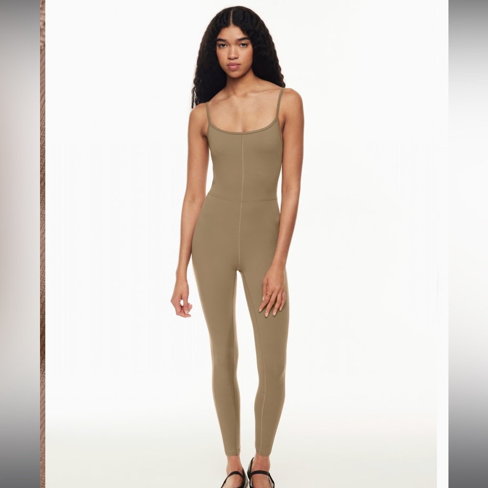 Aritzia Wilfred Free Freestyle Jumpsuit in nude. WORN ONCE! - Picture 4 of 9